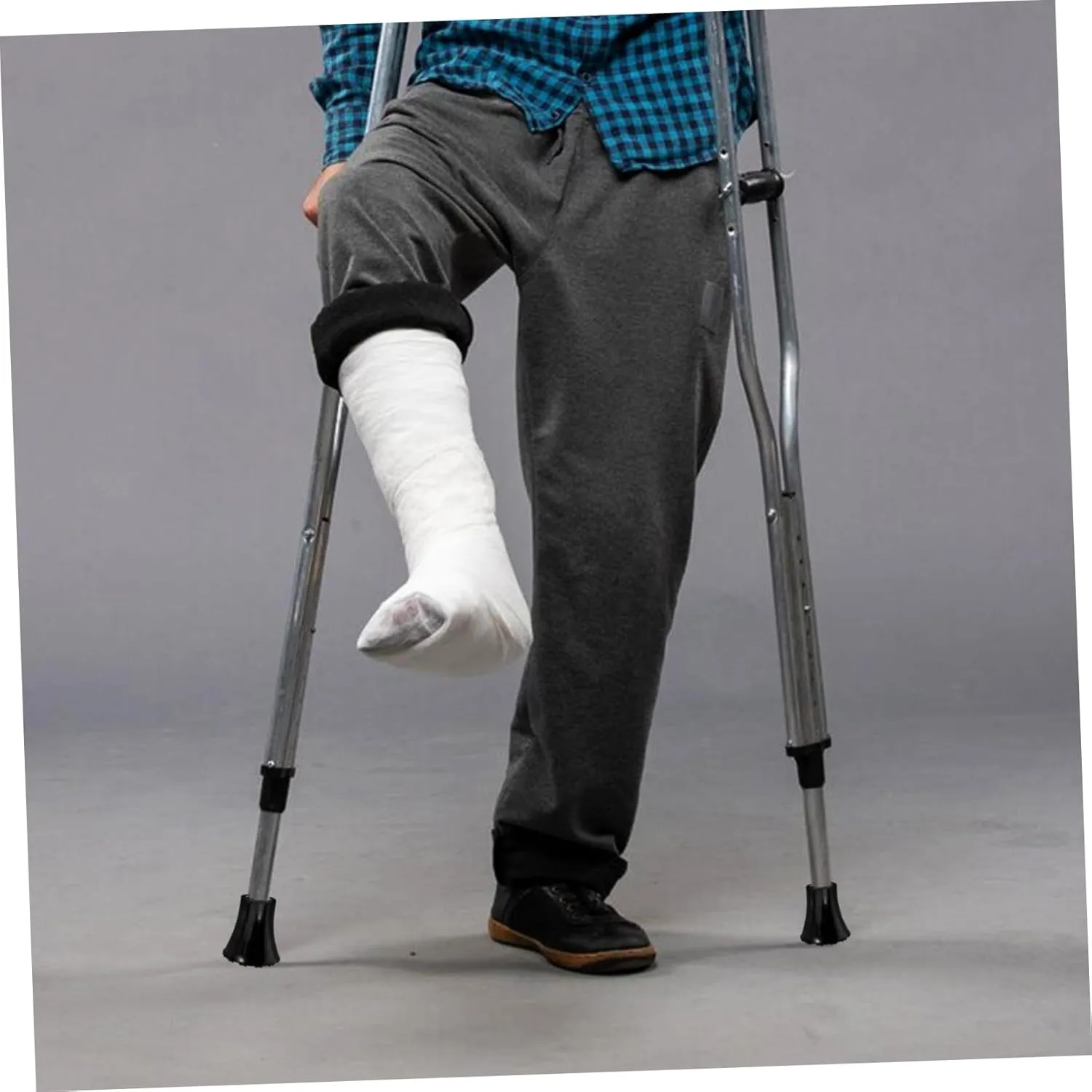 3sets 4pcs Non Slip Cane Tips Replacement Foot Pads for Stability Lightweight Durable Crutch Tips Shock Absorbing Design for Walking Sticks Trekking Poles Easy to Install 4pcs*3