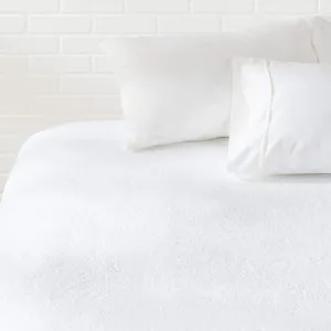Amazon Basics Waterproof 18 inch Mattress Protector Full Size, Breathable, Machine Washable, White