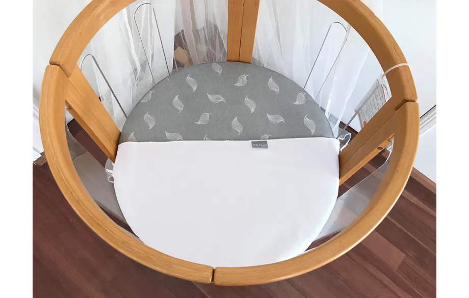 Babyhood Luxurious Breathe Eze Mattress Protector Sheet (half sheet)