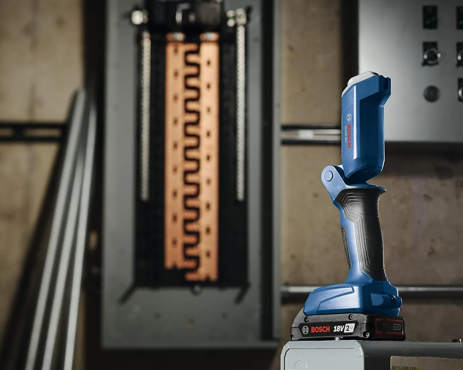 BOSCH GLI18V-300N 18V Articulating LED Worklight (Bare Tool)