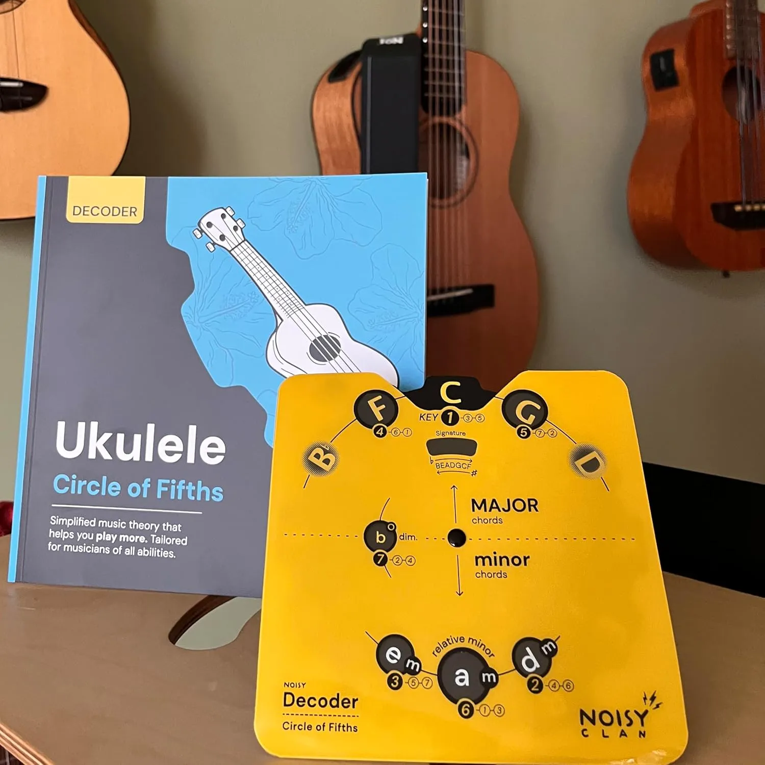 Circle of Fifths For Ukulele - Ukulele Theory Book & Chord Wheel - Music Theory made EASY! Play More, Write More, Explore Music (Ukulele Theory)