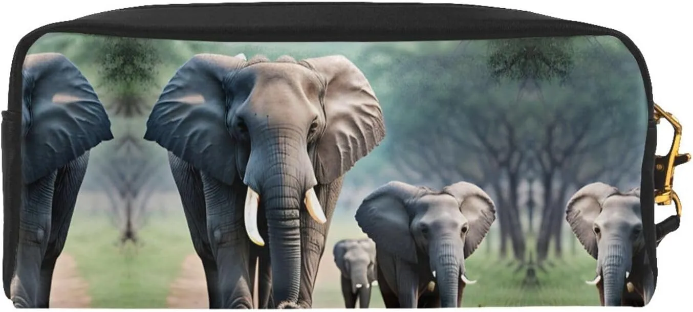Elephant Family Print Portable Makeup Bag,Travel-Friendly Design,Versatile Mini Makeup Pouchtion