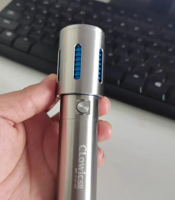 High-grade Stainless Steel 100000Lumens XHP70 Tactical Flashlight With 21700 Tesla Li-ion Battery 8-20 Hours High Endurance 9000M Long shot Waterproof