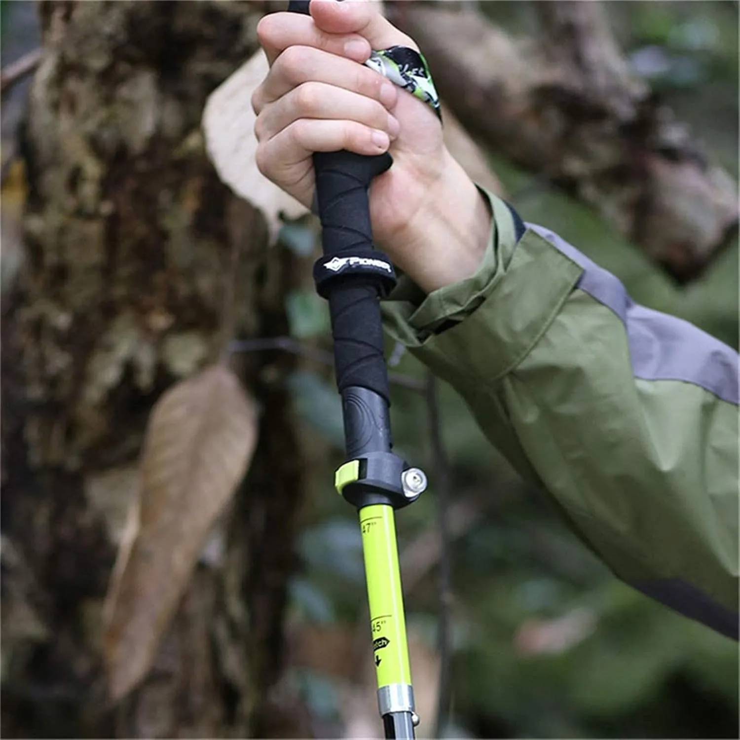 Hiking Trekking Poles, Lightweight Folding Adjustment Hiking Trekking Poles, EVA Foam Handle and Strong Grip Tungsten Steel Tip, Suitable for Camping and Adventure (Red Long)