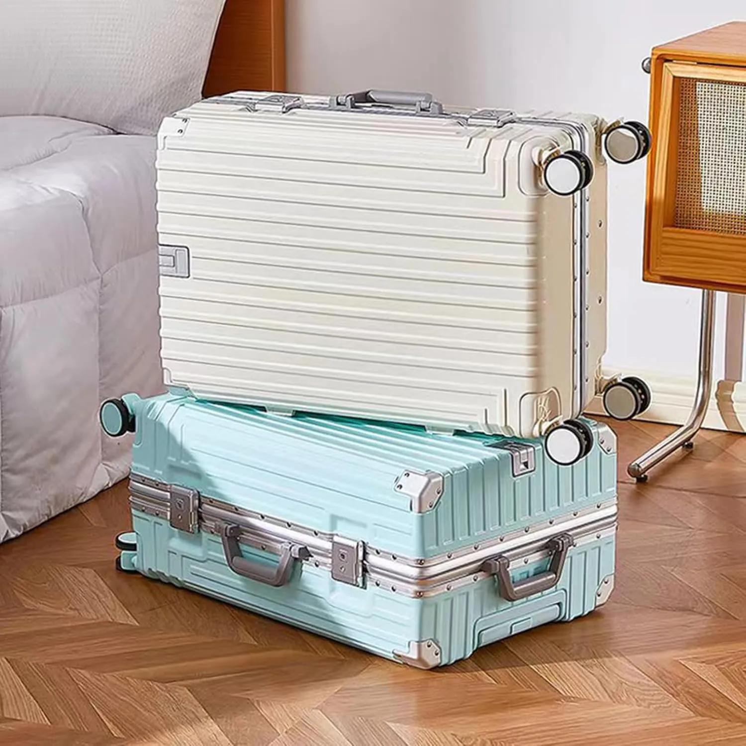Luggage carrying bag double casters 360-degree rotation carry-on boarding trip business trip storage convenient carrying case e type impact-resistant anti-theft large-capacity fashionable cup hol