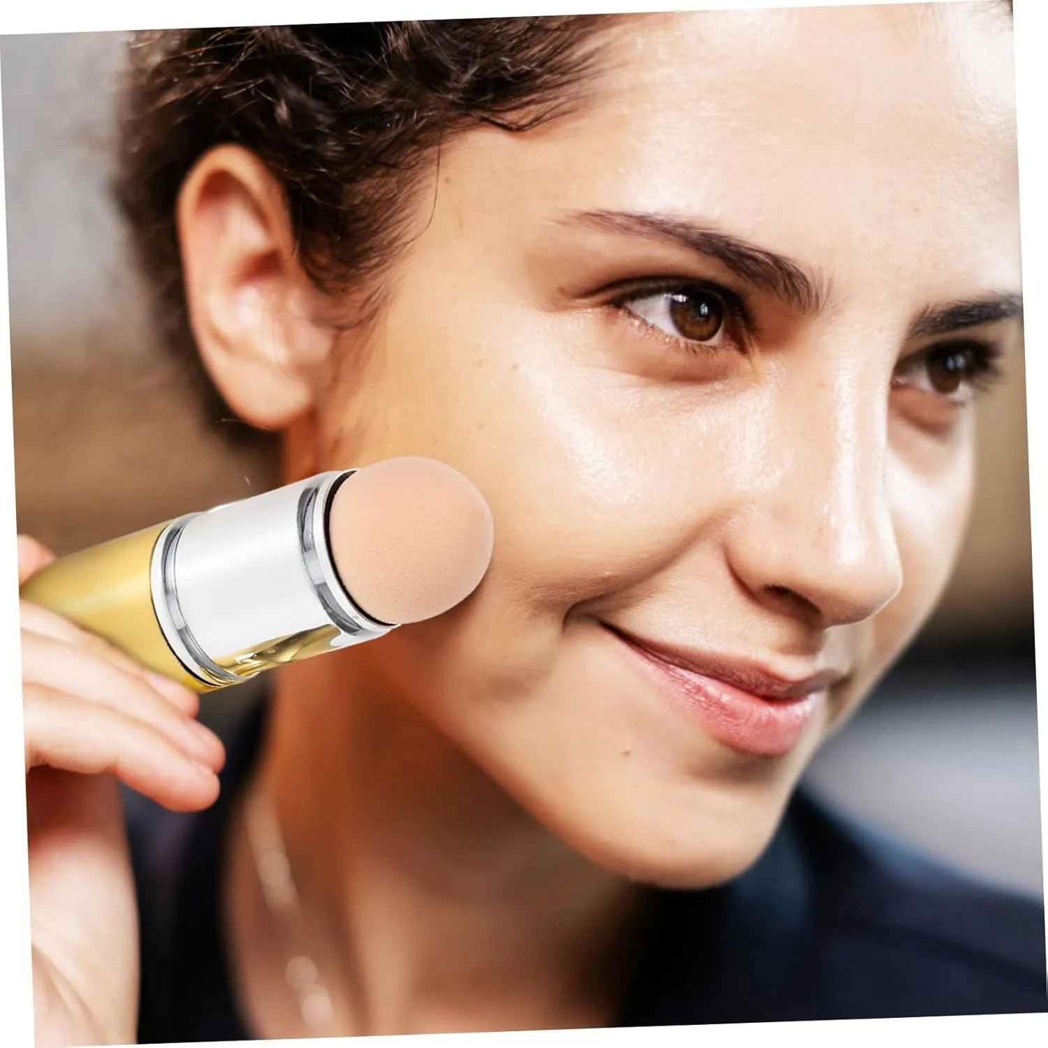 Pcs Oil Absorbing Volcanic Stone Roller Volcanic Face Oil Remover Stick Makeup Sponge for Reapplying Compact Facial