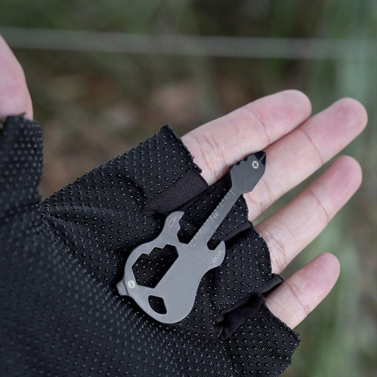 Portable Multi-Tool Key Chain Multi-functional Pocket Tool for Outdoor Camping