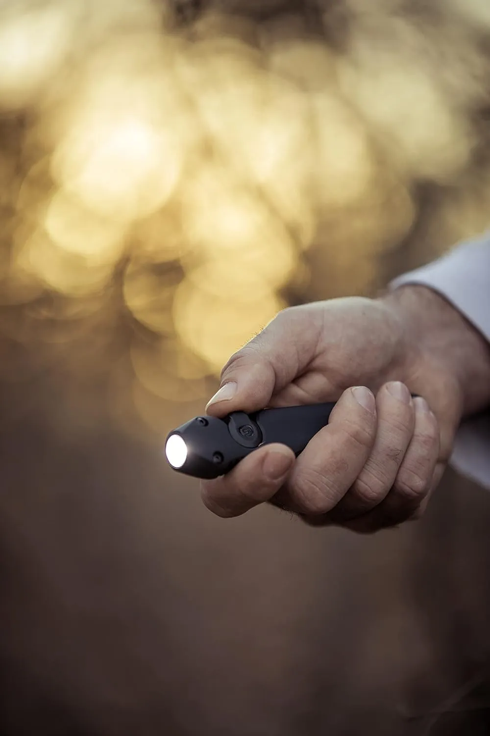 Streamlight 88810 Wedge 300-Lumen Slim Everyday Carry Flashlight, Includes USB-C Cable and Lanyard, Black