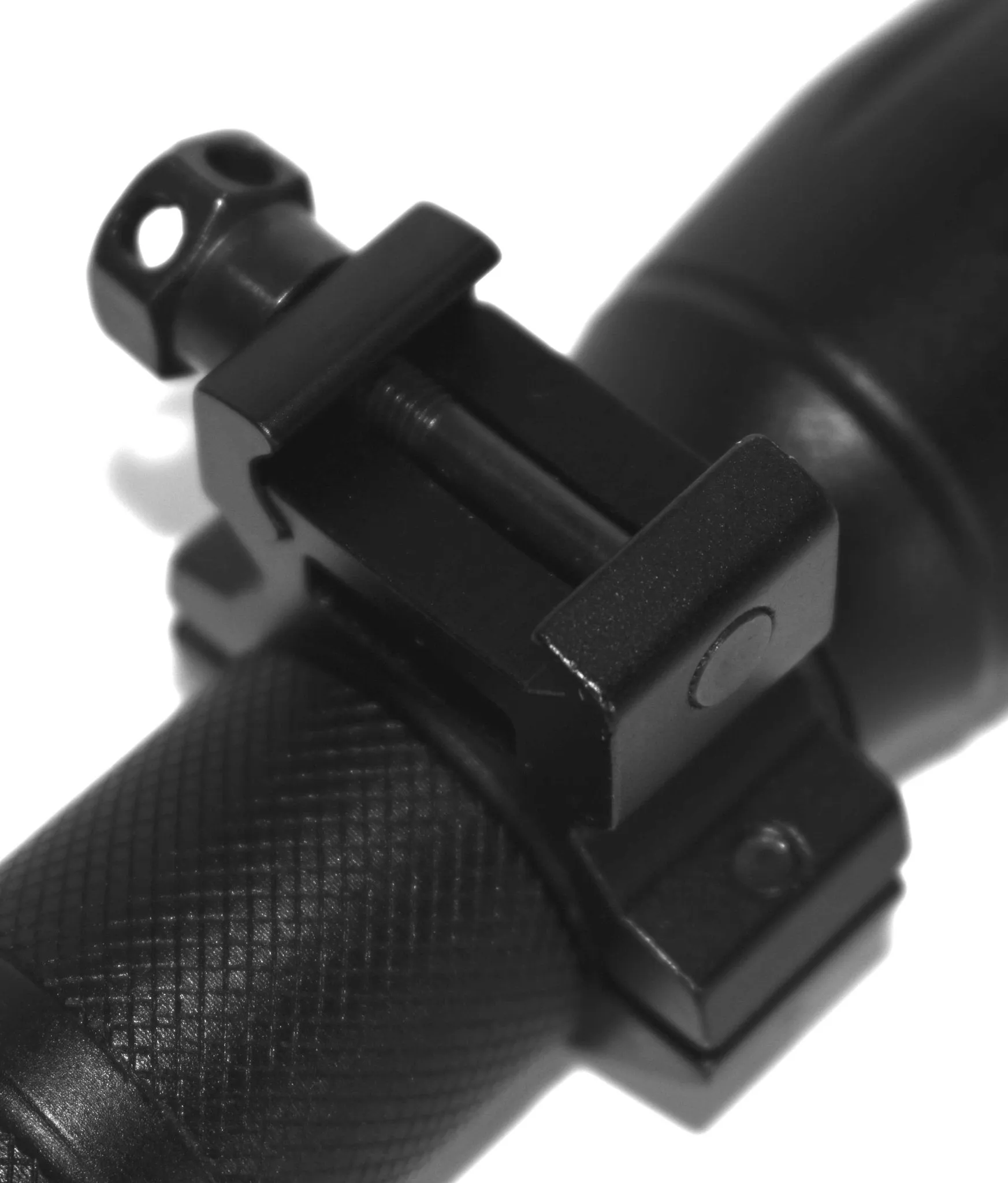 Tactical 1000 Lumen Flashlight with mount For Weatherby Vanguard Rifles.